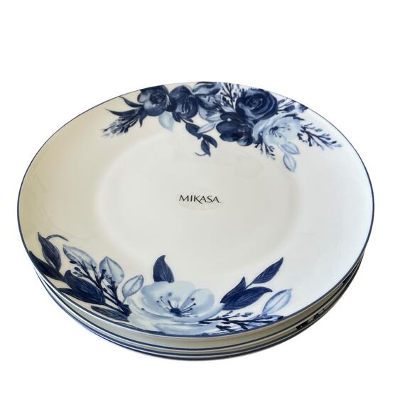 Mikasa DARCY Blue & White Floral Bone China 11in Dinner Plates Set of Four New - Picture 5 of 10